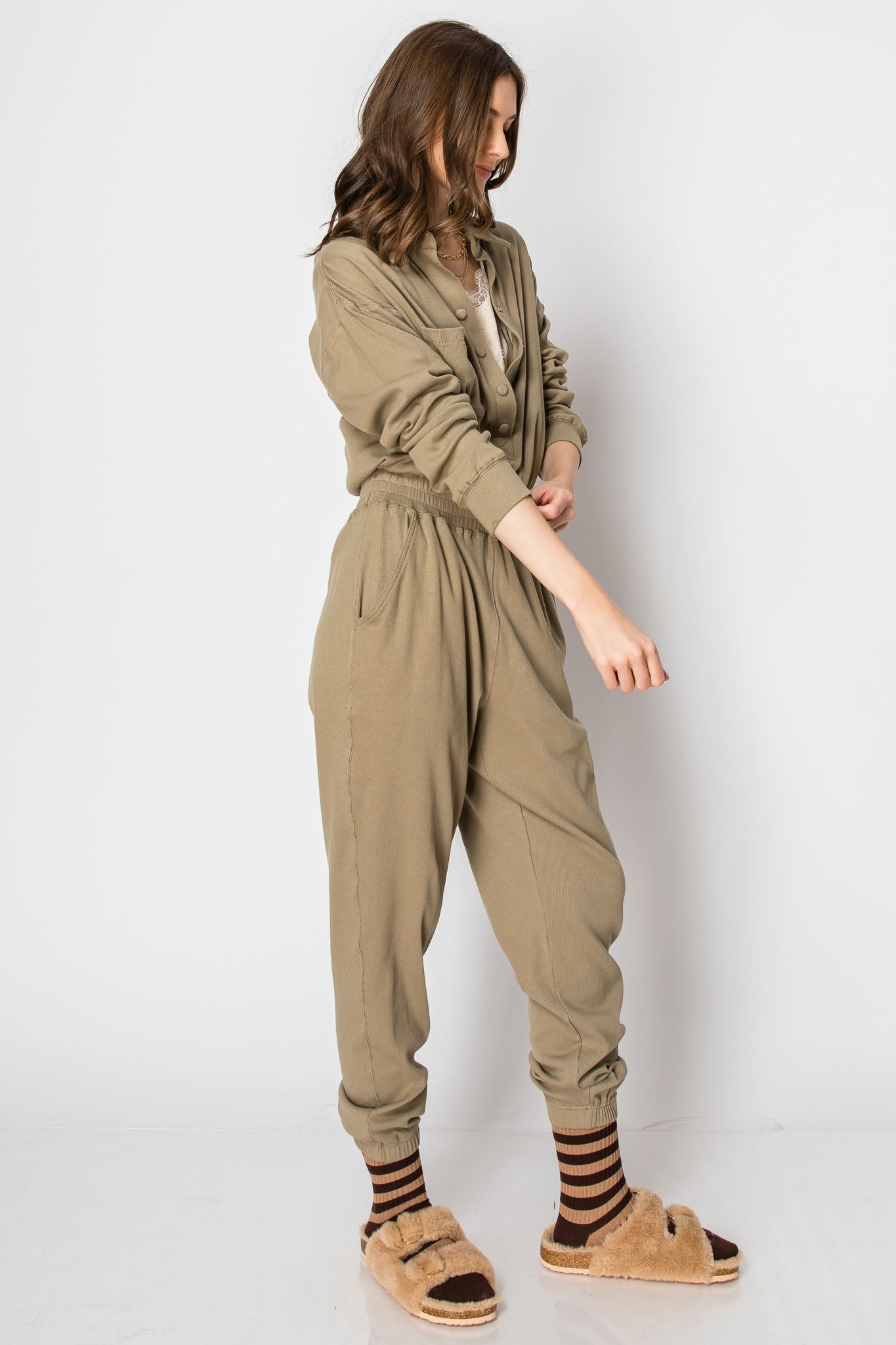 LONG SLEEVE COTTON RIBBED SNAP BUTTON COLLARED JUMPSUIT