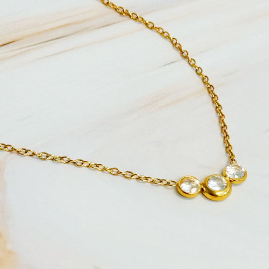 Minimalist Three Stones Necklace