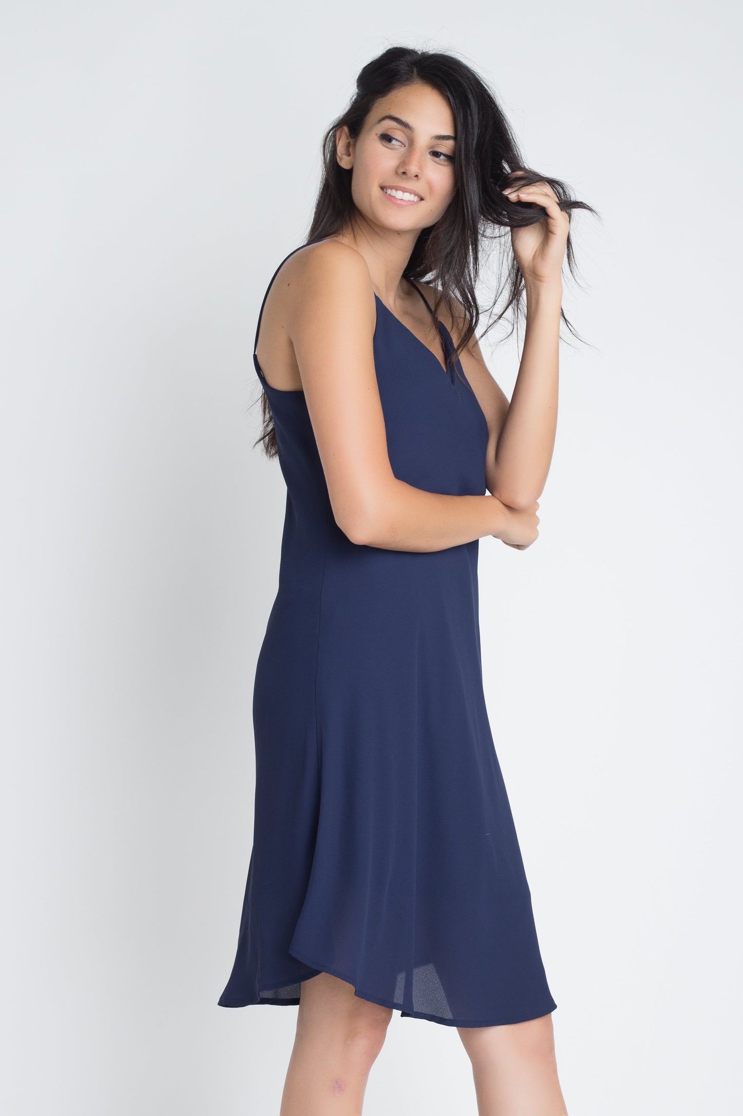 Vestido casual fluido sin mangas para mujer