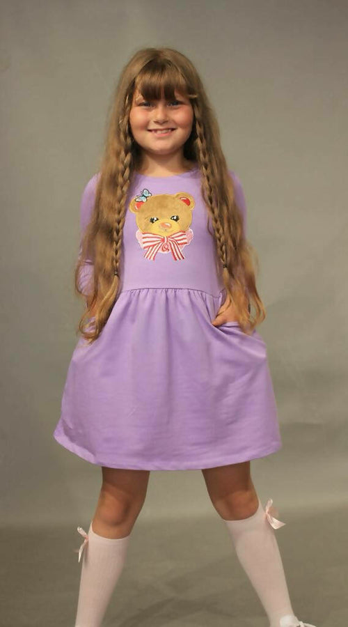 Vestido de niña de manga larga con aplique de oso de piel suave