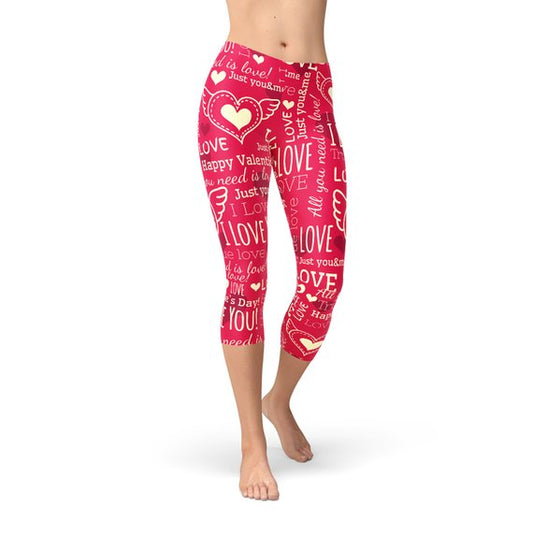 Leggings capri rojos con corazones de amor