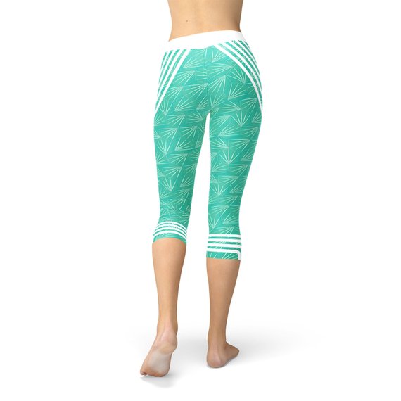 Leggings deportivos color turquesa estilo capri